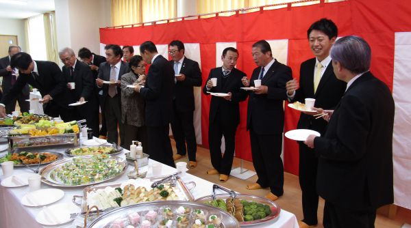 祝賀パーティー 祝賀パーティー