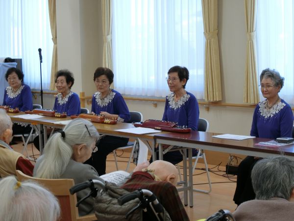 代表して、野田サカエ様のご挨拶 代表して、野田サカエ様のご挨拶