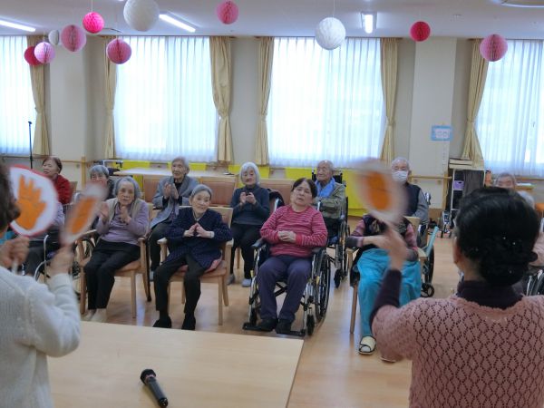 みなさん真剣そのもの みなさん真剣そのもの