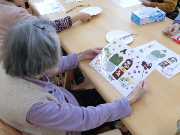 自分の作品にうっとり・・? 自分の作品にうっとり・・?