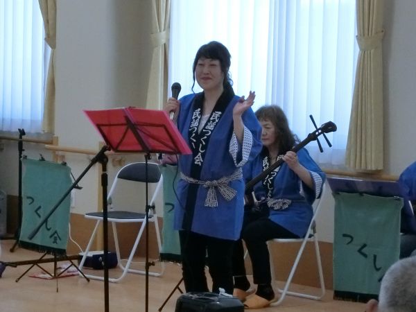 先頭バッターは伊奈さん熱唱による花笠音頭から 先頭バッターは伊奈さん熱唱による花笠音頭から