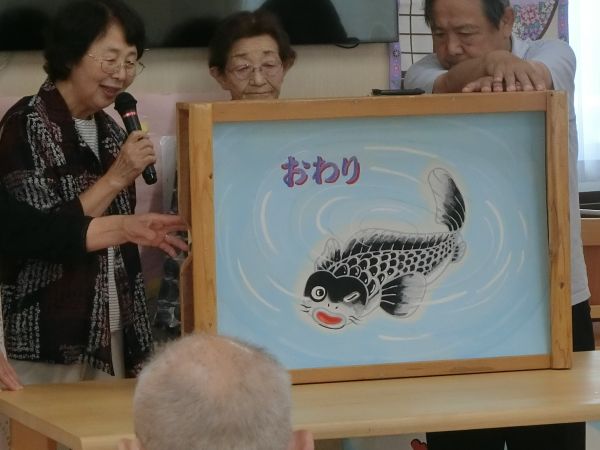 楽しいお話しの数々も、あっという間に終わりました・・ 楽しいお話しの数々も、あっという間に終わりました・・