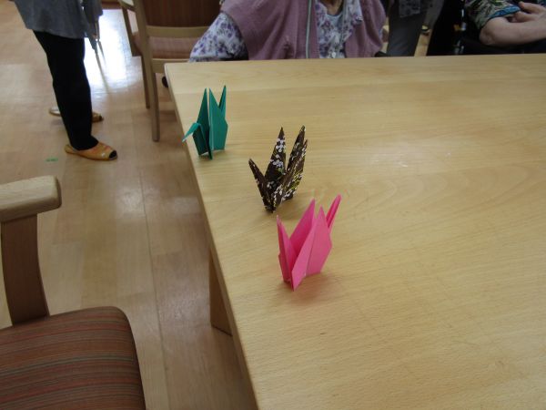完成品を見本に、しっかり折れるでしょうか 完成品を見本に、しっかり折れるでしょうか