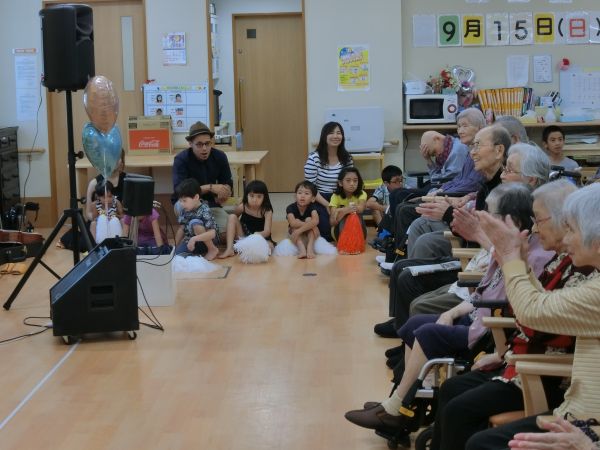 かわいい子供さんたちも待機中 かわいい子供さんたちも待機中
