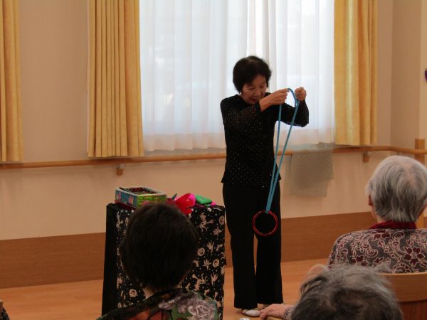 何がどうなってこうなっているのか・・?はて? 何がどうなってこうなっているのか・・?はて?