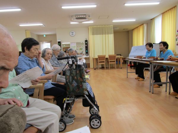 私この曲良く知ってる・・ 私この曲良く知ってる・・