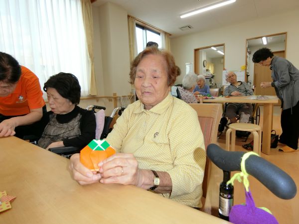 二つ目の作品の柿も出来上がりました 二つ目の作品の柿も出来上がりました