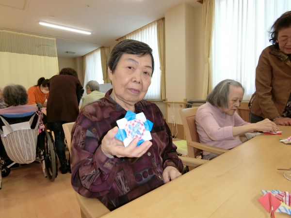 はい、出来上がり・・ はい、出来上がり・・