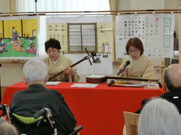 ”お伊勢まいり”をご披露中・・ ”お伊勢まいり”をご披露中・・