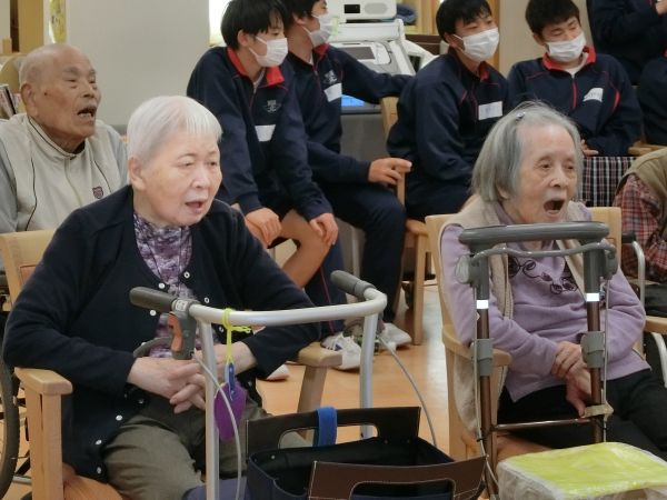 いい曲はいつ聴いてもいいですよねぇ・・ いい曲はいつ聴いてもいいですよねぇ・・